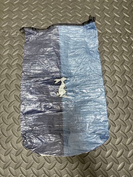 HIGH TAIL DESIGNS ロールトップスタッフサック M size