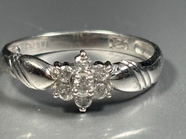 (661)【天然メレダイヤ0.2ct】pt900リング