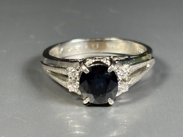 (681)【天然メレダイヤ0.08ct】【サファイア】pt900リング