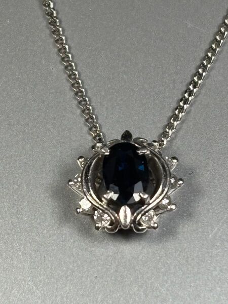 (682)【天然メレダイヤ0.19ct】【サファイア0.86ct】pt900/850ネックレス