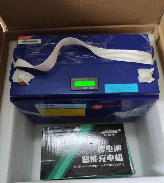 GTK LiFePO4バッテリー 36V 40Ah Bluetooth充電器付