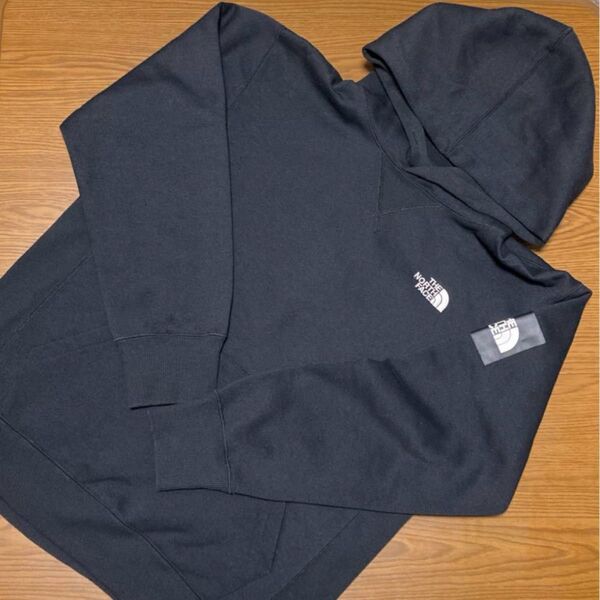 本日発送可能!THE NORTH FACE パーカー ブラック
