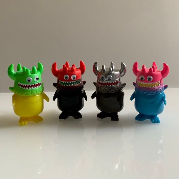 VAG T9G ランギアス MEDICOMTOY (メディコムトイ)ソフビ