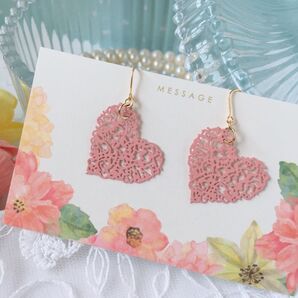 cute*レースピンクのハートピアス*透かし模様*おしゃれ大人可愛い*イヤリング*ハンドメイド