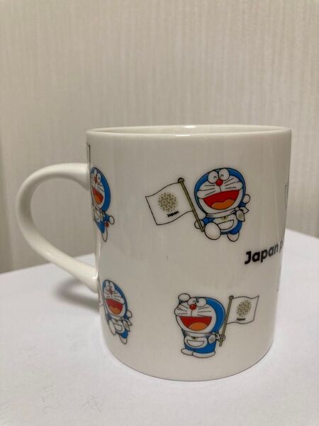 ドラえもん 万博 日本館 マグカップ 新品