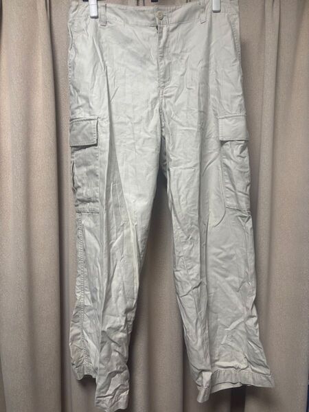 UNIQLO ワイドストレートカーゴパンツ