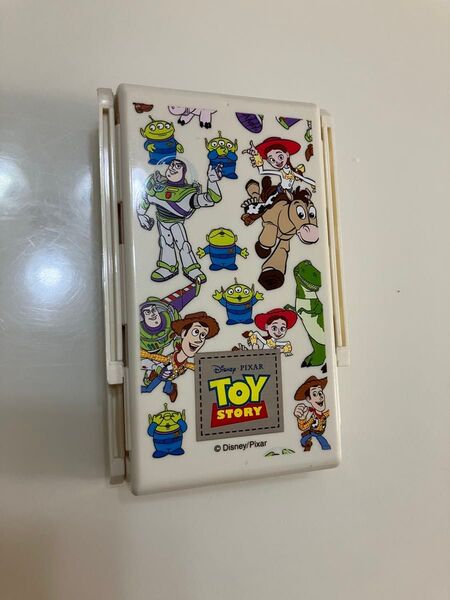トイストーリー サンドイッチホルダー 未使用 ディズニーショップ 弁当箱