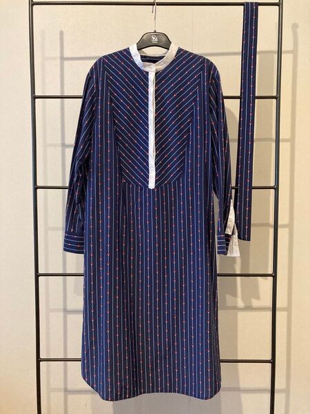 A.P.C. ネイビー ストライプ シャツワンピース