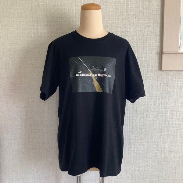 ユニクロ 機動戦士ガンダム 40周年記念 UT グラフィックTシャツ 半袖 アバオアクー 黒 UNIQLO L クーポン消化