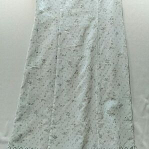 【ロイスクレヨン】キレイなブルーのフラワー柄シアーロングワンピース★青 花 春夏 水色 ペイズリー シルエット 花柄 総柄