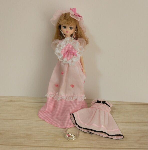 リカちゃん 人形 本体 お洋服 セット ピンクドレス&帽子 タカラトミー