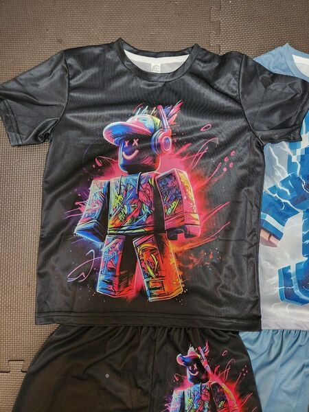 美品 半袖Tシャツ ハーフパンツ 上下セット 130 140 パジャマ ロブロックス