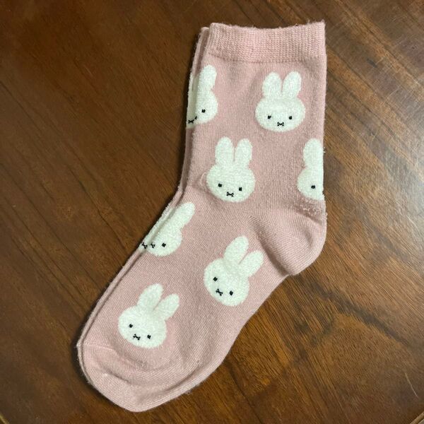 miffy×靴下屋 ミッフィー 靴下 ピンク 中古品