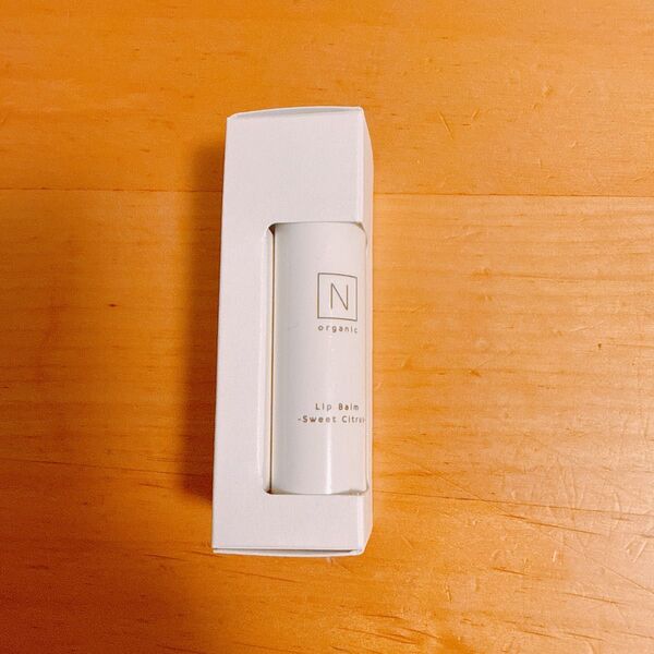 N organic モイスチュア&バランシング リップバーム 1本