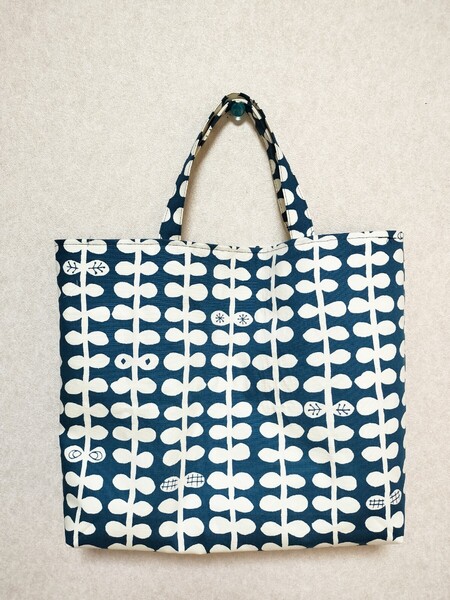 トートバッグ ビッグロヴ柄 ハンドメイド エコバッグッグ