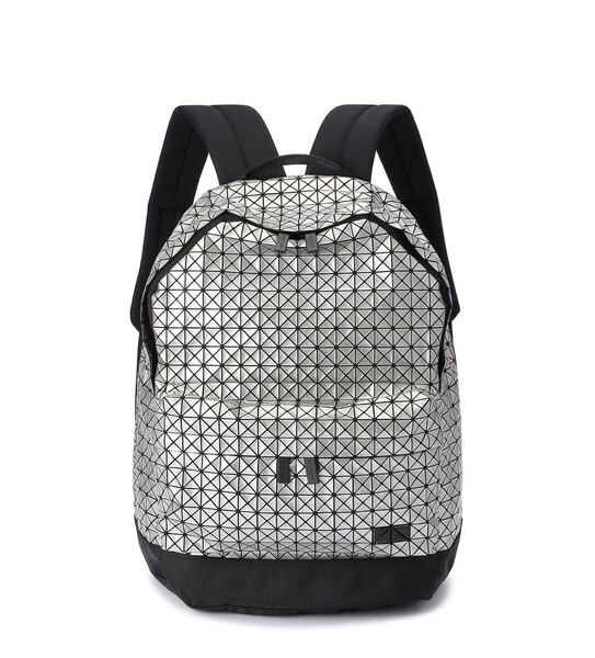 BAOBAO ISSEY MIYAKE バオバオイッセイミヤケ DAYPACK METALLIC デイパック メタリック シルバー バックパック リュックサック バオバオ