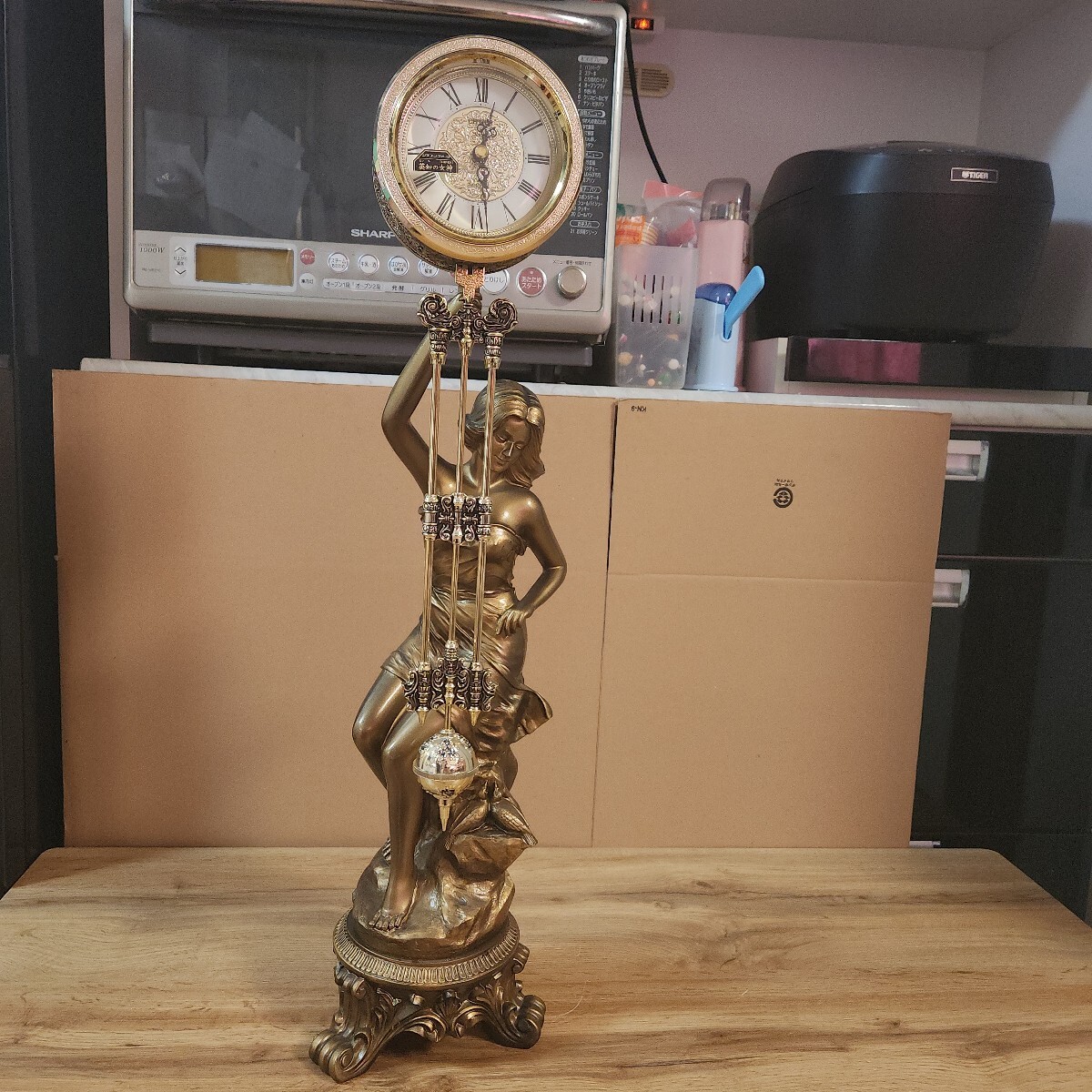 シチズン クオーツ 置き時計 振り子 ジョイア 金色メタリック色 新品未使用 Yahoo!オークション -「振り子時計 シチズン」(アナログ