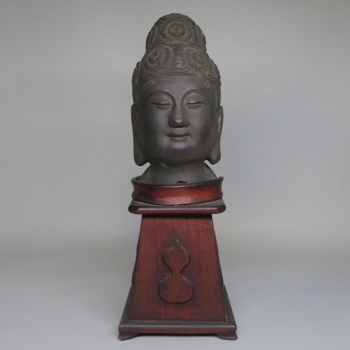 仏頭。佛頭。神像。古美術。骨董品。茶道置物。美品。舊家蔵出し。希少品 Yahoo!オークション -「仏頭」(仏像) (銅製)の落札相場・落札価格