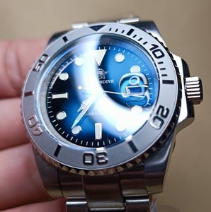 ADDIESDIVE ヨットマスター 銀 オマージュ ダイバー ミヨタムーブメント miyota クォーツ ロレジウム no logo