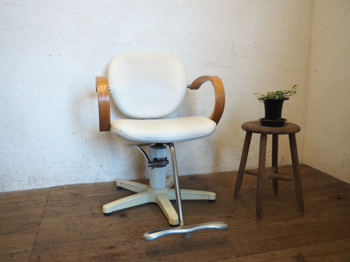 2025年最新】Yahoo!オークション -レトロ 床屋 椅子の中古品