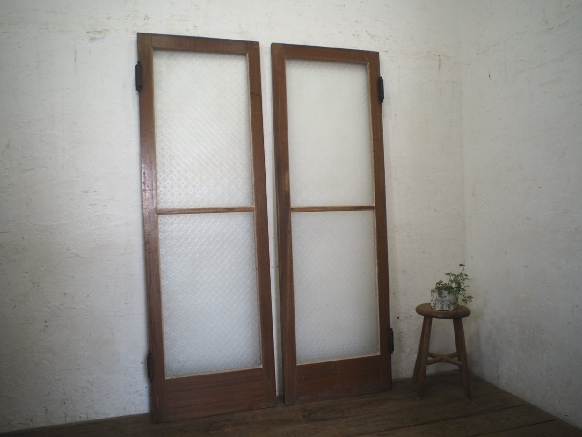 オズネロ　引き取り限定　木製建具　レトロガラス　4枚セット 楽天市場】アンティーク建具 ガラス戸 4枚セット 和製