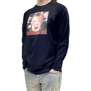 新品 ホームアローン マコーレーカルキン 子役 ケビン 泥棒 ハリー マーヴ 留守番 コメディ映画 ロンT 長袖 Tシャツ ユニセックス Sサイズ