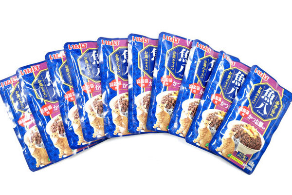 いなば 赤身たっぷり魚八パウチ 高齢猫用かつお節入り 60g×10個【期限2026.6】