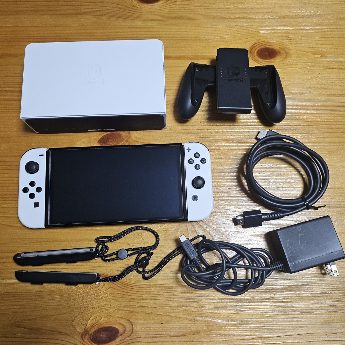 Nintendo Switch 初期モデル 本体 箱無し Yahoo!オークション -「・箱無し」(ニンテンドースイッチ本体