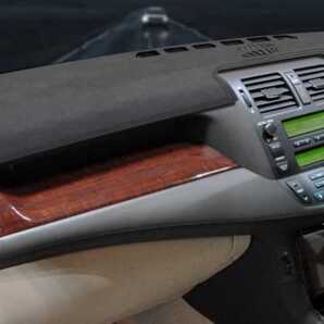 レザー素材 クラウン200系 ダッシュボードマット 滑り止め付き13代専用 ダッシュ割れ対策 ロイヤル アスリート マジェスタ共通