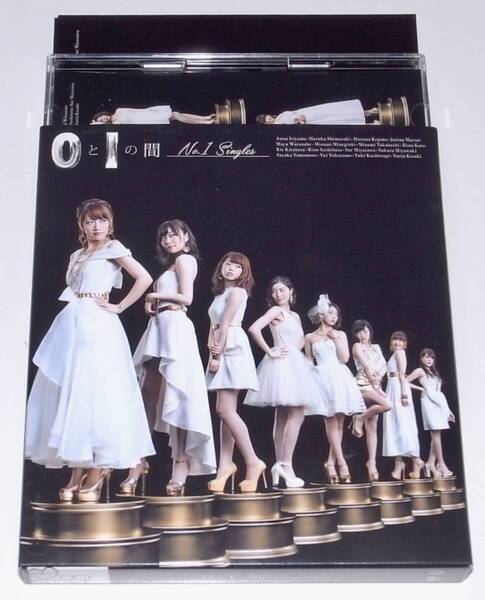 盤面美品 リマスタリング 写真集付き 2枚組 CD AKB48 0と1の間 No1 SINGLES BEST ベスト ヘビーローテーション 恋するフォーチュンクッキー