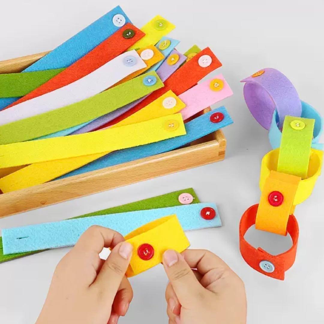 ボタン練習 指先練習　知育 モンテッソーリ ボタン付け 色覚え 集中力 人気！