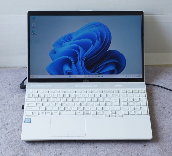 056・第8世代CPU搭載・Fhd1920x1080・Win11・AH49/B3・Core i5-8250U/8GB/SSD新品256GB(M2.0)+HDD1TB/ブルーレイ/15.6インチ/office2021