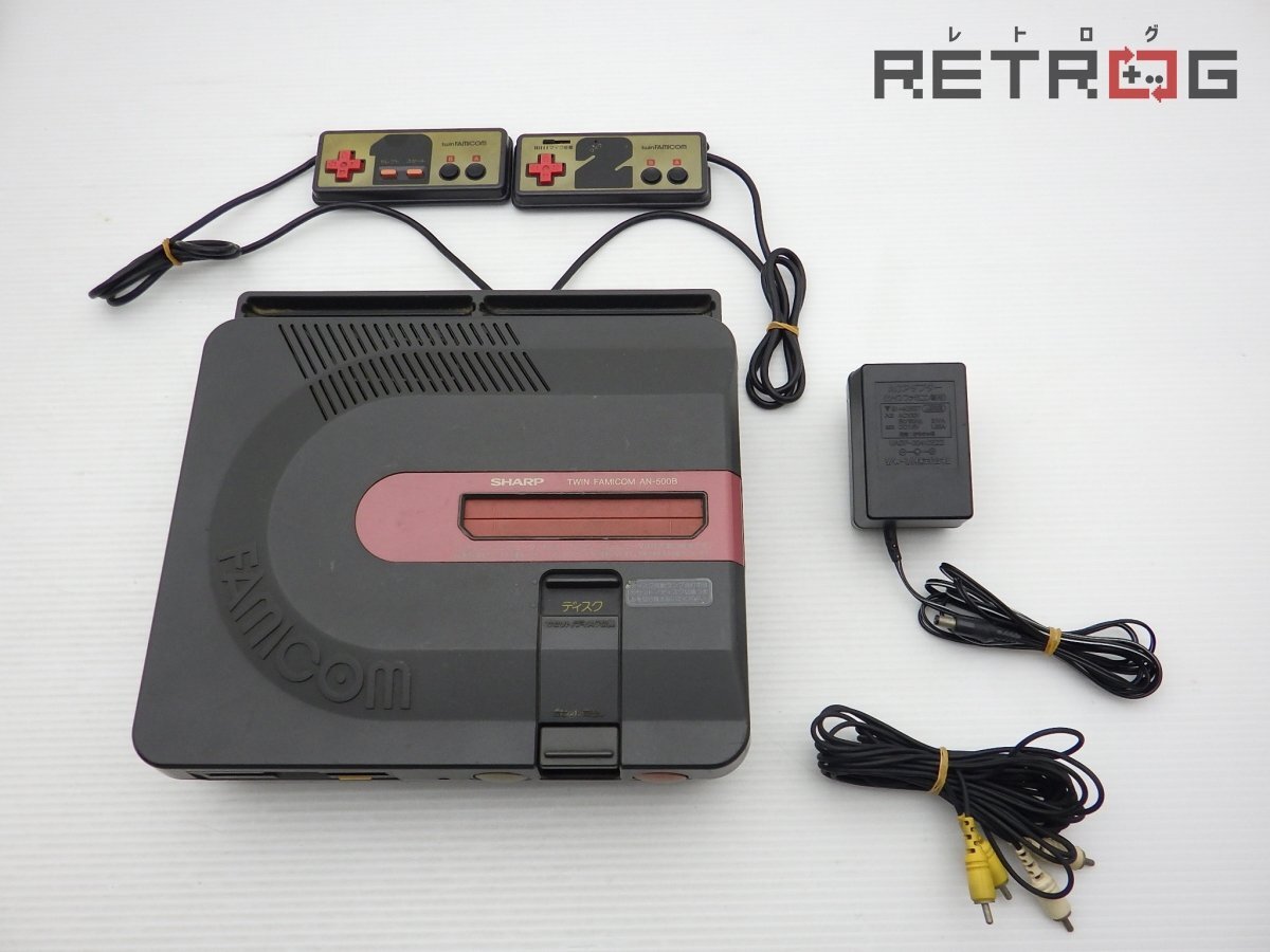 ツインファミコン SHARP製 アダプター付 ジャンク品 ツインファミコン SHARP製 アダプター付 ジャンク品 SHARP