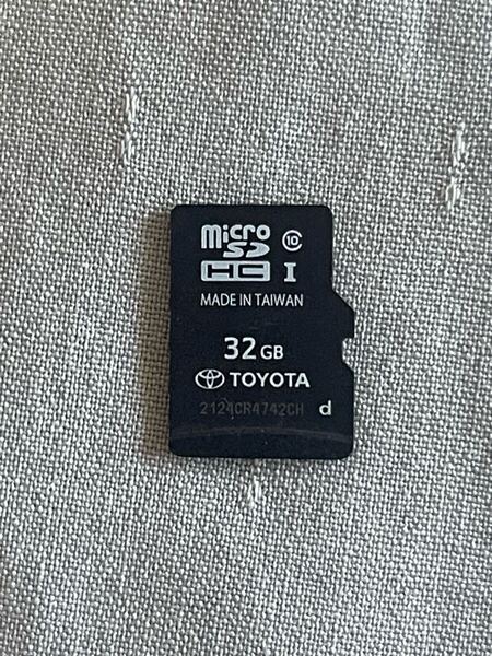 トヨタNSZN-Z66TナビSD 2022年度 春版 08675-0BB34 動作確認済みです。