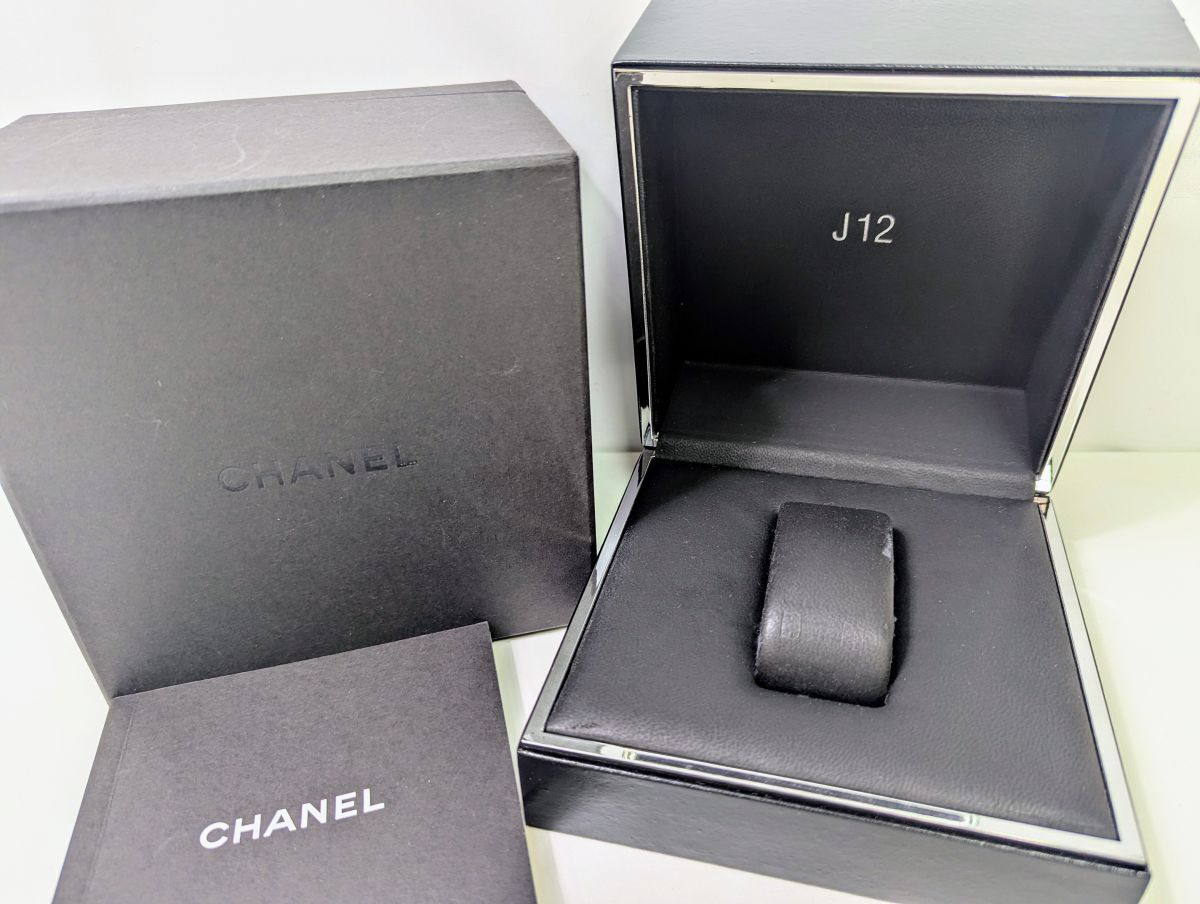 CHANEL 時計空箱 時計ケース Yahoo!オークション -「シャネル 時計 ケース」の落札相場・落札価格