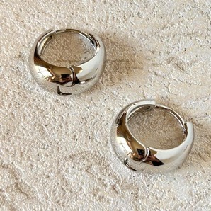ボリュームフープピアス シルバー 銀 S925 金属アレルギー対応 レディース メンズ ユニセックス 20代 30代 40代 50代 キャッチレス