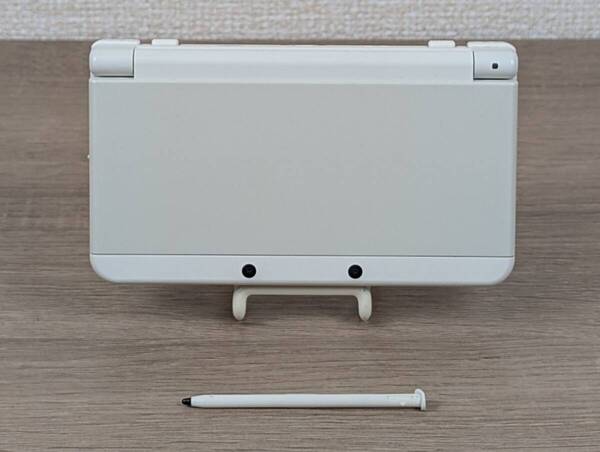 【良品】Newニンテンドー3DS ホワイト 本体 動作確認済 すぐ遊べる! 任天堂 ゲーム Nintendo3DS Nintendo_3DS 3DS