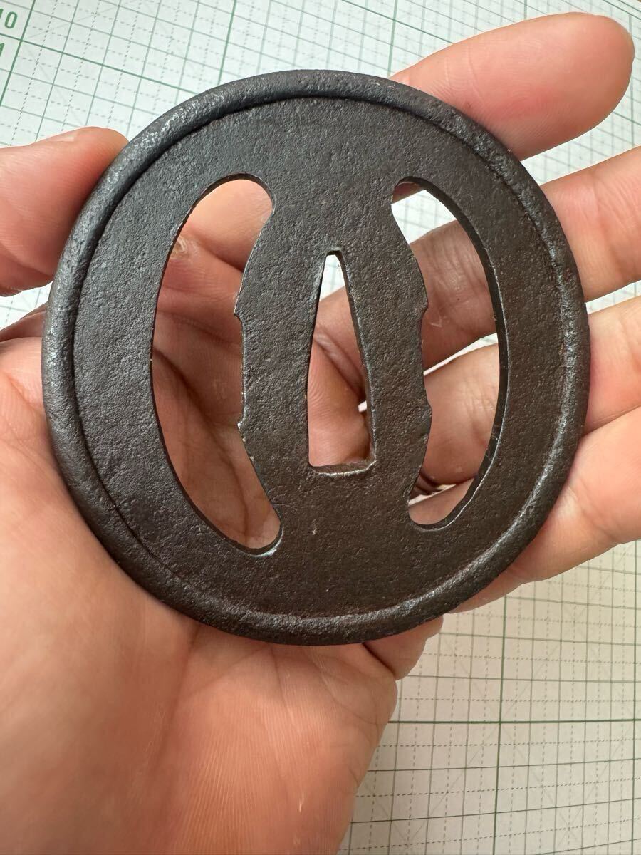 新国劇 創立六十周年記念品 鍔型文鎮(?) Yahoo!オークション -「文鎮」(鍔、刀装具) (武具)の落札相場