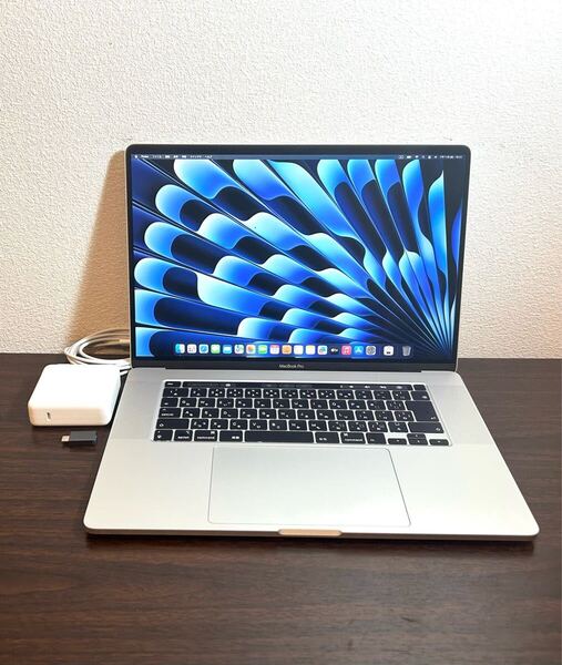 本日限定価格【ハイスペック美品 新品バッテリー】Apple MacBook Pro 16inch 2019/Core i9 2.4GHz/32GB/SSD1TB/8コア/Windows11/Office2021