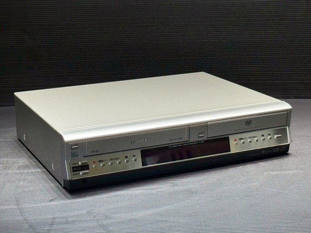 TOSHIBA 東芝カセットVTRの値段と価格推移は？｜6件の売買データ