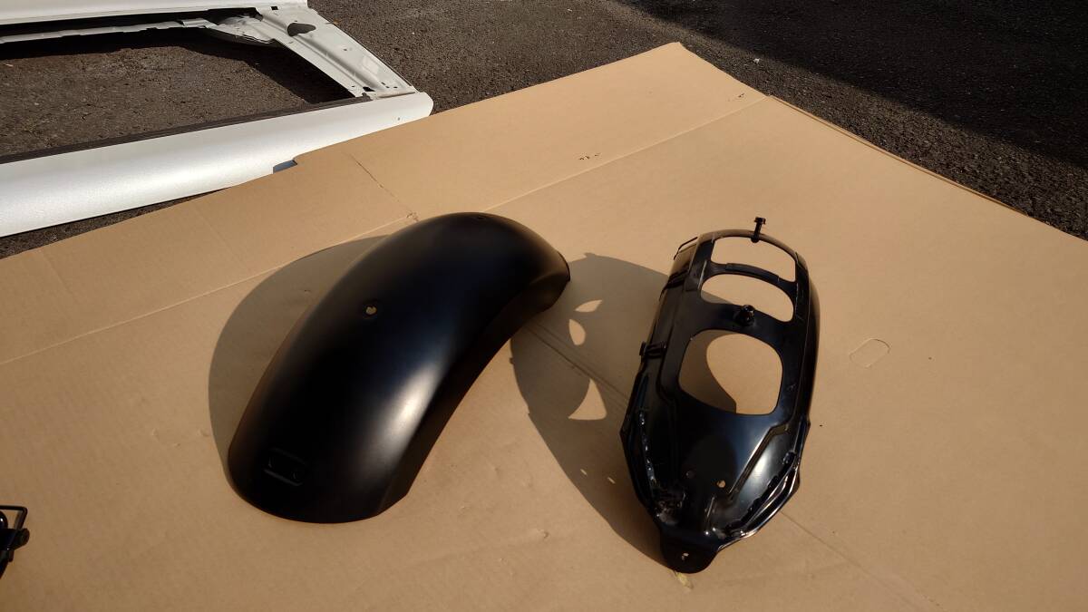 【美品】レブル250 純正タンク&純正リアフェンダー(2023年式) Yahoo!オークション -「レブル250」(リア) (ホンダ用)の落札相場