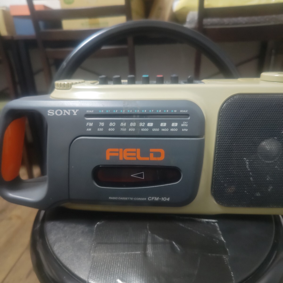 【SONY CFM-104 ラジオ ハンドル付き ジャンク】 Yahoo!オークション -「cfm104」(オーディオ機器) の落札相場