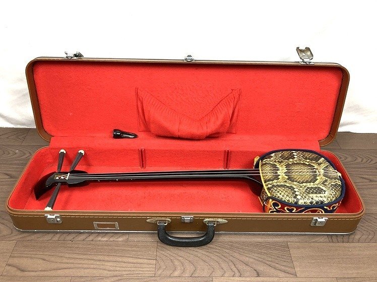 中古品 沖縄三線 弦楽器 和楽器 ケース付き 2025年最新】Yahoo!オークション -#沖縄三線の中古品・新品・未