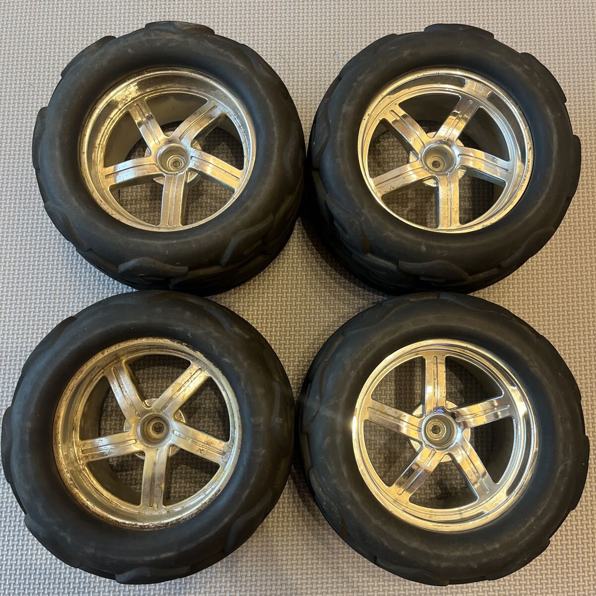 HPI サベージ タイヤ Yahoo!オークション -「hpiサベージ タイヤ」(ホビーラジコン