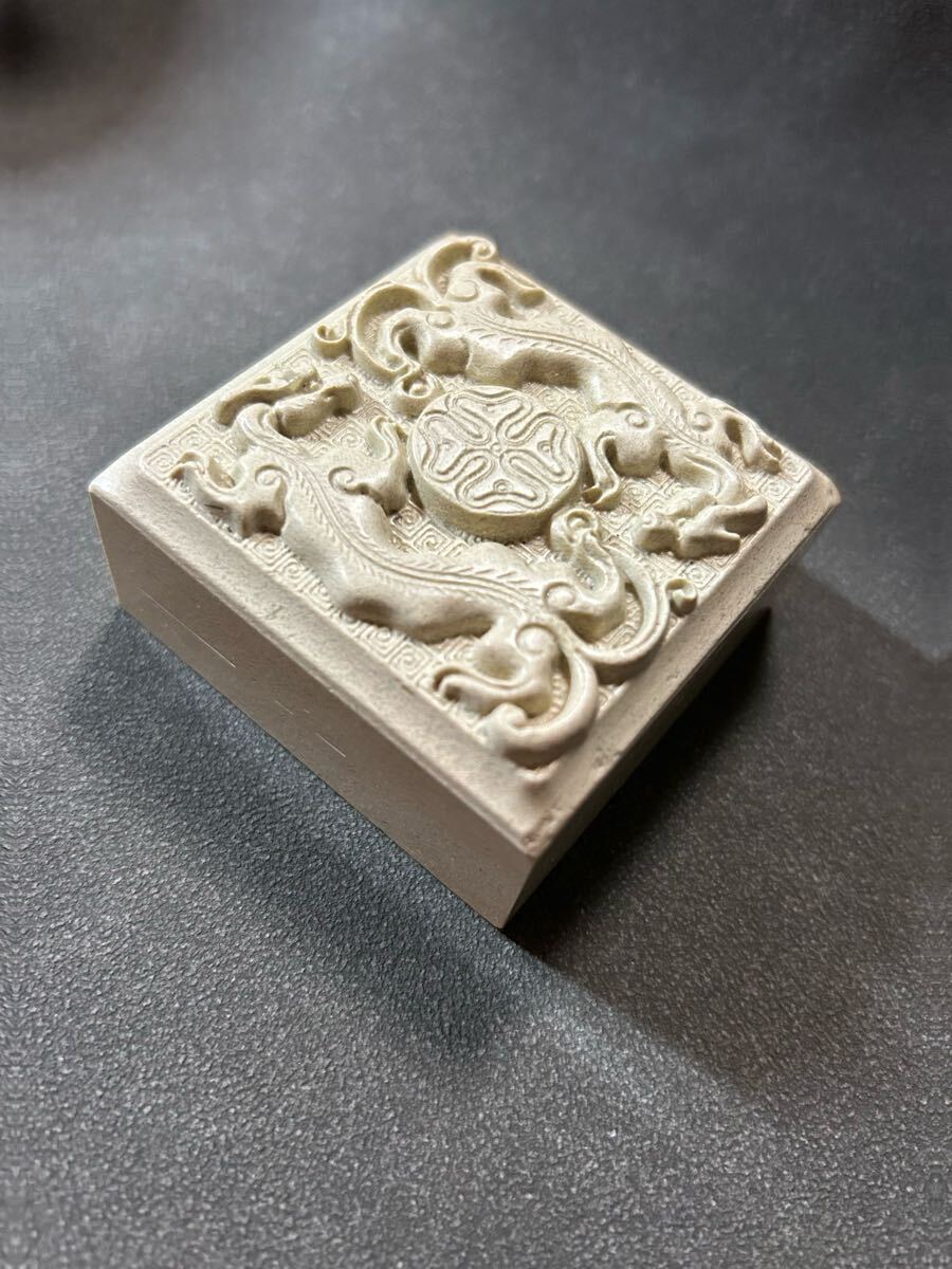 古美術 時代物 文鎮 刻印あり 苗銀 古玩 浮き彫り 厚重 文房 細工 唐物 Yahoo!オークション -「文鎮」(その他) (書)の落札相場・落札価格