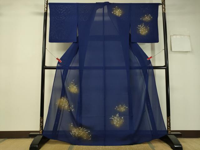 D456 夏着物　訪問着　叩き染め　蔦　絽　正絹　しつけ糸付き未使用極美品 楽天市場】【中古】逸品 『絹芭蕉』 夏着物 横段叩き染め格子に