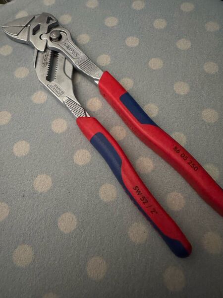 クニペックス KNIPEX 8605-250 プライヤーレンチ 工具