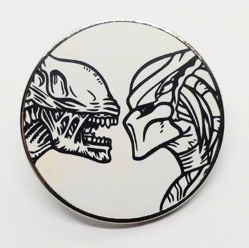 送料無料 エイリアン プレデター ピンブローチ ピンズ PINS バッジ バッヂ アメリカン雑貨 スマアク
