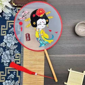 うちわ 両面刺繍 上品 団扇 和装浴衣 花火大会 お祭り 唐の時代 楊貴妃 美人1