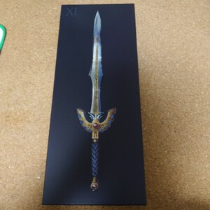 【ソフトなし】ドラゴンクエストXI ダブルパック PS4 3DS【箱のみ】 勇者のつるぎボックス